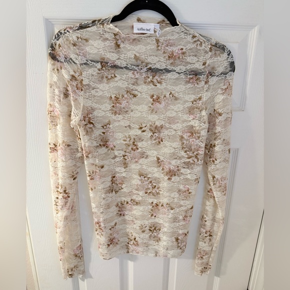 Willow & Root Brand Floral Lace Blouse - Picture 2 of 2